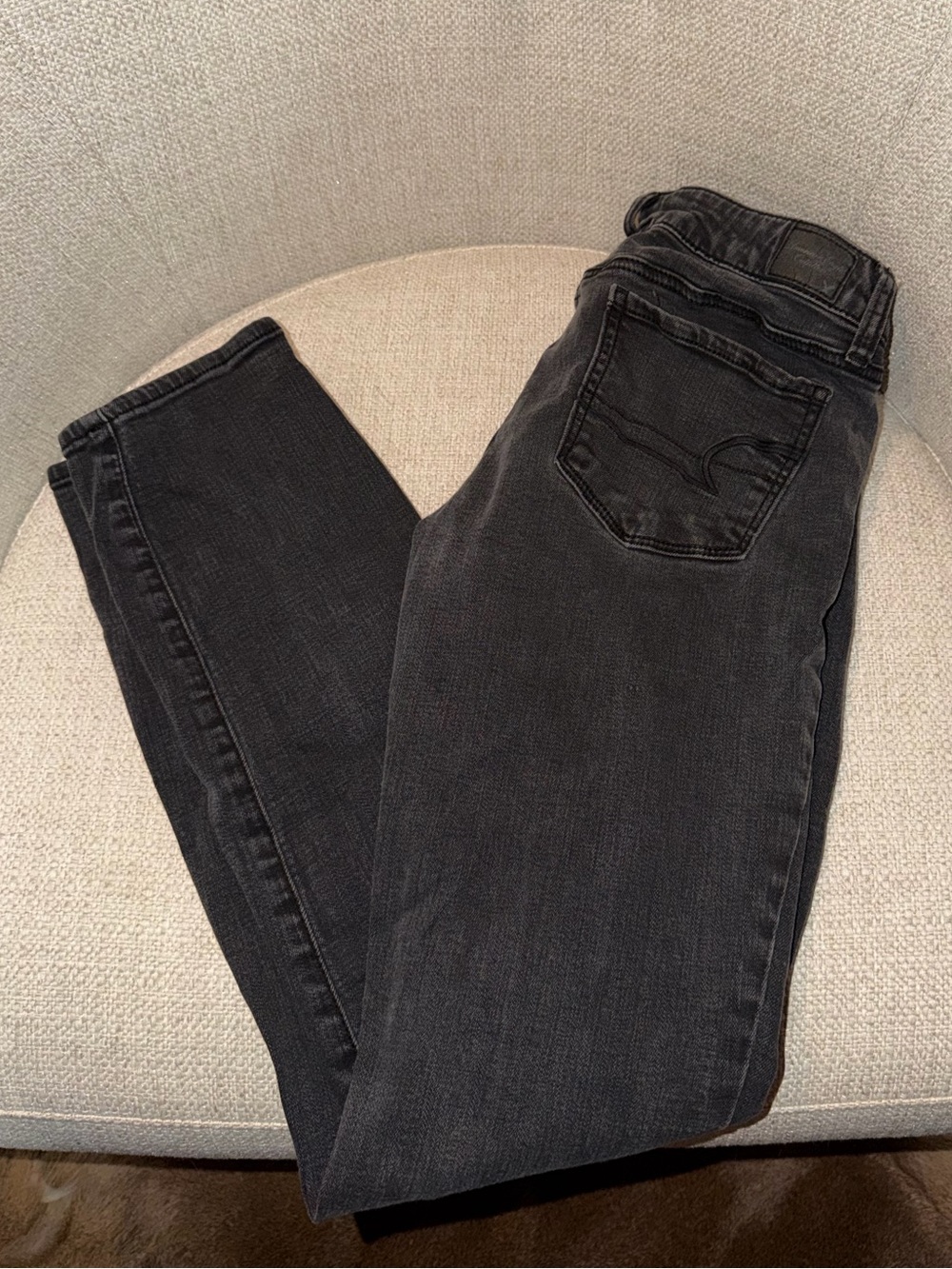 American Eagle Outfitters Women's Black Skinny Jeans size 6 short